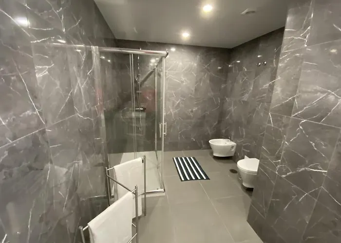 Da Silva Surf Two * Lourinhã